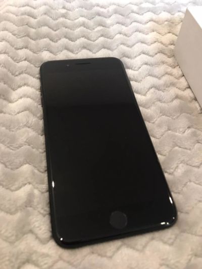 Лот: 15685859. Фото: 1. Продам Iphone 7 plus 32Gb. Смартфоны