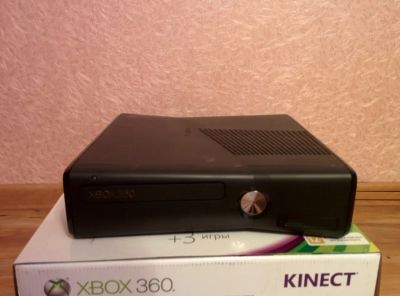 Лот: 4776855. Фото: 1. Xbox 360 250 gb + kinect. (МНОГО... Игровые приставки, консоли