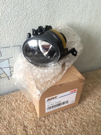 Лот: 10857365. Фото: 1. Туманка правая VW Polo/Tiguan. Оптика и освещение