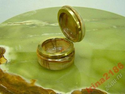 Лот: 1478415. Фото: 1. Шкатулка для украшений (10х5 см... Сувенирные мелочи