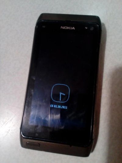 Лот: 8422359. Фото: 1. Nokia N8 продам!!!. Кнопочные мобильные телефоны