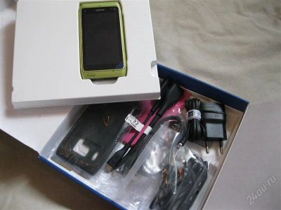 Лот: 885043. Фото: 1. Nokia N8-00 Green. Смартфоны