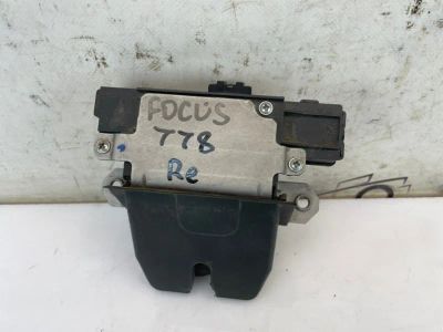 Лот: 24965274. Фото: 1. замок багажника Ford Focus CB4. Двигатель и элементы двигателя