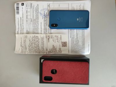 Лот: 13124600. Фото: 1. Xiaomi mi8 mi 8 64 gb. Blue. Смартфоны