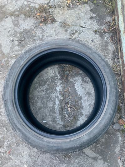 Лот: 24377201. Фото: 1. Шина Bridgestone r19 255/40. Шины