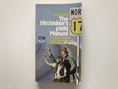Лот: 23278303. Фото: 1. The Hitchhiker's field manual... Другое (литература, книги)