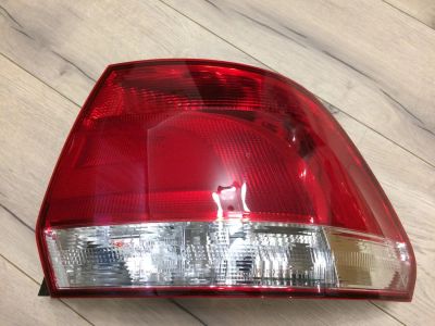 Лот: 8552123. Фото: 1. Задняя фара VW Polo. Оптика и освещение