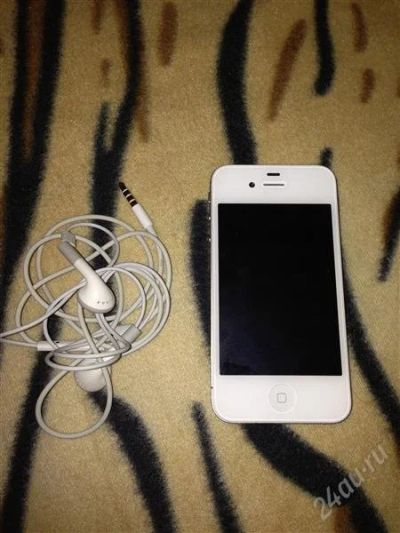 Лот: 2430713. Фото: 1. iPhone 4s 64 Gb SimFree белый. Смартфоны