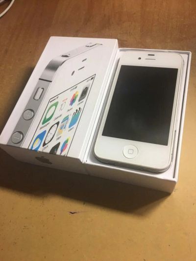 Лот: 10104789. Фото: 1. iphone 4s. Смартфоны