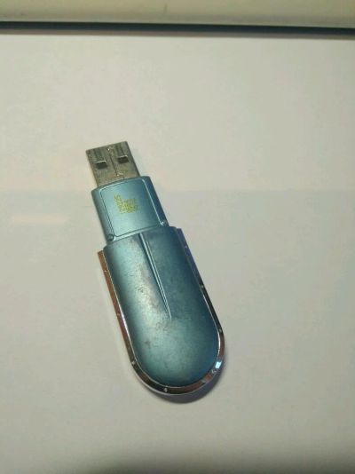 Лот: 15069429. Фото: 1. USB-флеш карта 1Гб (К10). USB-флеш карты