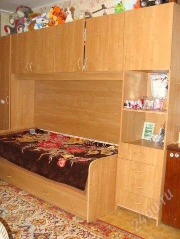 Лот: 1123038. Фото: 1. Детская стенка с кроватью. Шкафы, стеллажи, комоды
