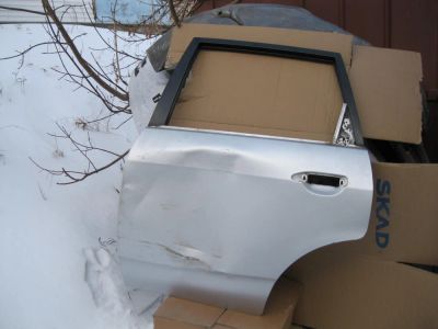 Лот: 8318426. Фото: 1. Ниссан вингроад двери левые. Кузов