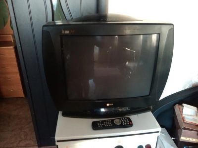 Лот: 7160043. Фото: 1. Телевизор LG 54 см ( Исправен... Телевизоры