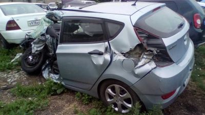 Лот: 11909054. Фото: 1. Hyundai Solaris 2013 хетчбек в... Авто в разбор