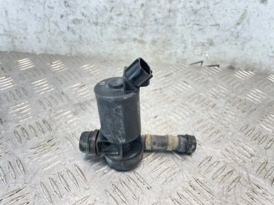 Лот: 25628764. Фото: 1. насос омывателя фар Toyota Camry... Двигатель и элементы двигателя