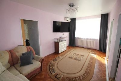Лот: 20762047. Фото: 1. Продам 4-комн. кв. 60 кв.м. Красноярск... Квартиры, студии