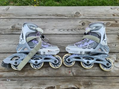 Лот: 19138757. Фото: 1. Ролики Rollerblade раздвижные... Роликовые коньки, скейтборды, самокаты