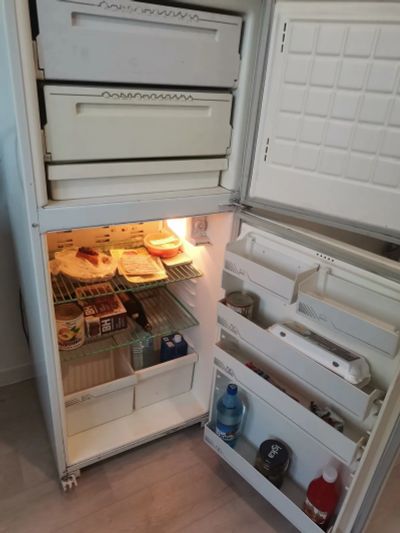 Лот: 22160849. Фото: 1. Холодильник бирюса Бу. Холодильники, морозильные камеры
