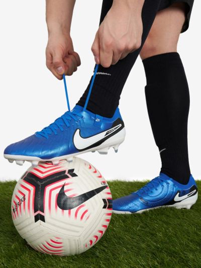Лот: 25368982. Фото: 1. Бутсы мужские Nike Tiempo Legend... Кеды, кроссовки, слипоны
