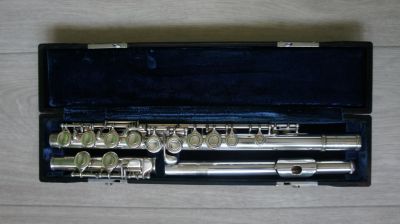 Лот: 14803743. Фото: 1. флейта Yamaha YFL-31. Духовые