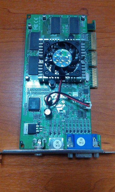 Лот: 3668486. Фото: 1. Видеокарта NVidia GeForce MX440... Видеокарты