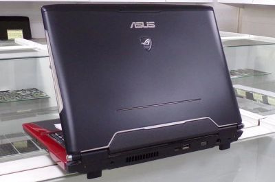 Лот: 13062439. Фото: 1. Ноутбук Asus ROG G71v-a01. Ноутбуки