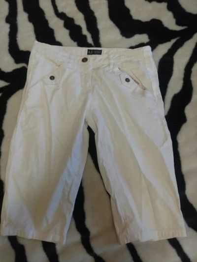 Лот: 11749199. Фото: 1. Шорты капри Armani Jeans оригинал. Брюки, шорты