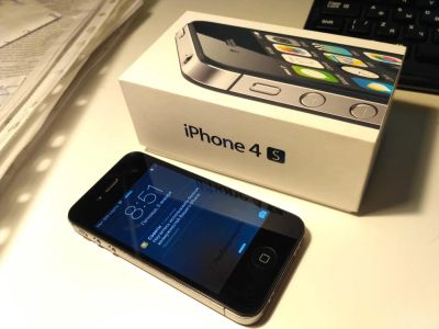 Лот: 10852772. Фото: 1. iphone 4s 8g. Смартфоны