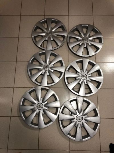 Лот: 21444648. Фото: 1. Колпаки r15 Toyota. С рубля на... Колпаки