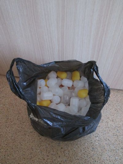 Лот: 12842596. Фото: 1. Яйцо из шоколадного "киндер сюрприза... Другое (игрушки)