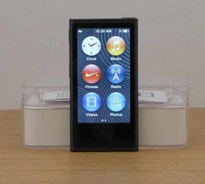 Лот: 7394206. Фото: 1. iPod Nano 7 (16Gb) Black. Плееры