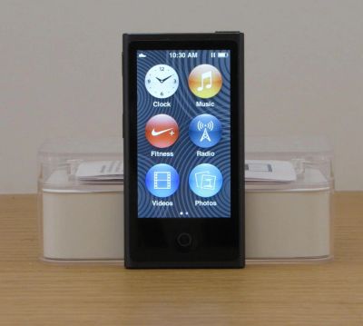 Лот: 7394206. Фото: 1. iPod Nano 7 (16Gb) Black. Плееры