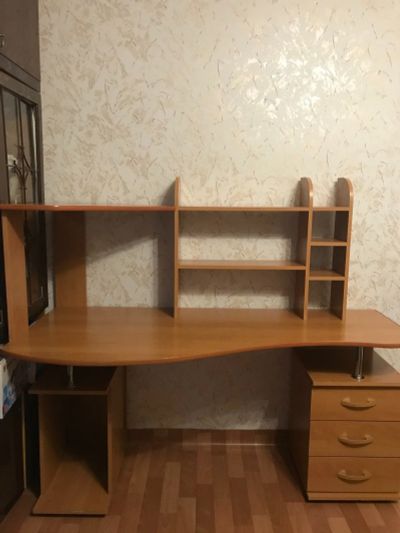 Лот: 16145554. Фото: 1. Стол компьютерный, б/у. Компьютерные и письменные столы