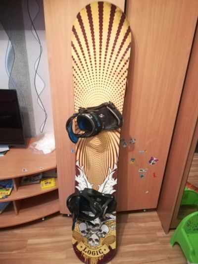 Лот: 16401605. Фото: 1. Сноуборд+крепление+ботинки. Сноуборды