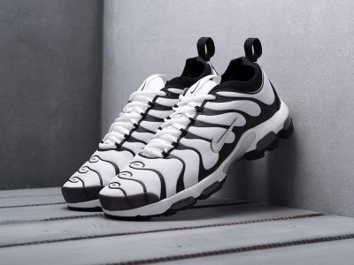 Лот: 13499708. Фото: 1. Nike Air Max Plus TN Артикул... Кеды, кроссовки, слипоны