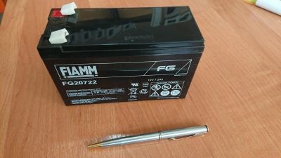 Лот: 11102229. Фото: 1. Аккумулятор FIAMM FG 20722 Аккумуляторная... Батарейки, аккумуляторы, элементы питания