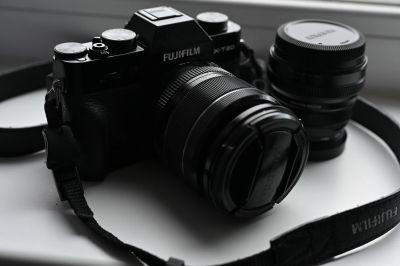 Лот: 16701753. Фото: 1. Фотоаппарат Fujifilm X‑T20 KIT... Цифровые компактные