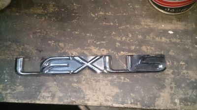 Лот: 13910662. Фото: 1. Эмблема шильдик значок lexus. Кузов