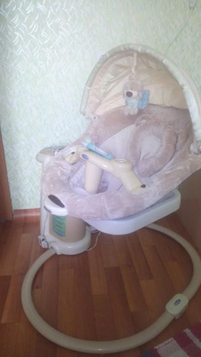 Лот: 7752176. Фото: 1. Электронная каселя Graco. Ходунки, прыгунки, качели