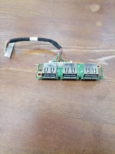 Лот: 18058822. Фото: 1. Б/У Плата с USB разъемом 48.4... Платы расширения, контроллеры, доп. порты