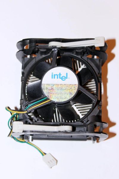 Лот: 10904102. Фото: 1. Intel Куллер. Системы охлаждения