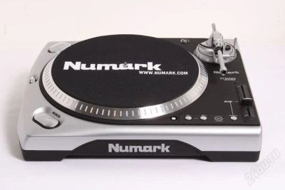 Лот: 866139. Фото: 1. Виниловые вертушки Numark tt200... DJ-оборудование