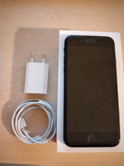 Лот: 16623647. Фото: 1. Iphone 7 32. Чехлы, бамперы