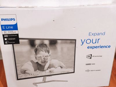 Лот: 19695660. Фото: 1. монитор philips 31,5" (32") fullhd... ЖК-мониторы