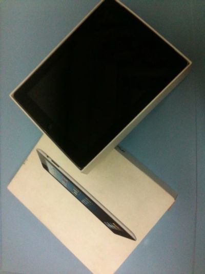 Лот: 4555583. Фото: 1. Apple iPad (4-е поколение) WiFi... Планшеты