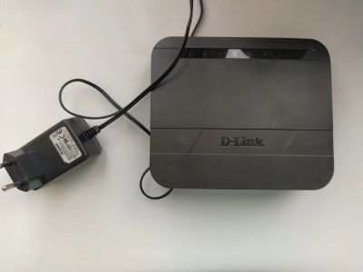 Лот: 15696093. Фото: 1. роутер d-link Dir-300. Маршрутизаторы (роутеры)