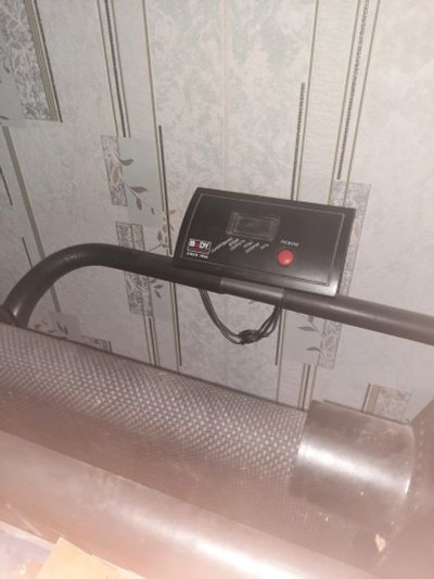 Лот: 20045207. Фото: 1. Беговая дорожка. Беговые дорожки
