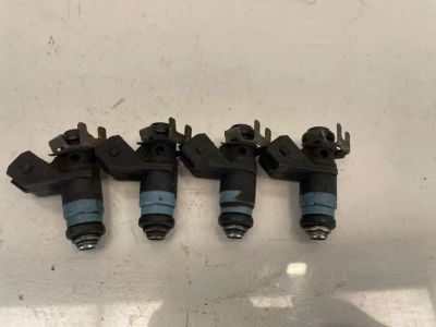 Лот: 22835852. Фото: 1. инжектор, форсунка Renault Megane... Топливная система