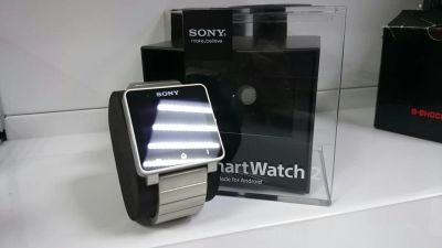 Лот: 6953383. Фото: 1. умные часы Sony SmartWatch 2. Оригинальные наручные часы