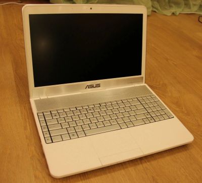 Лот: 6210870. Фото: 1. Ноутбук ASUS N55S 15.6" белый... Ноутбуки